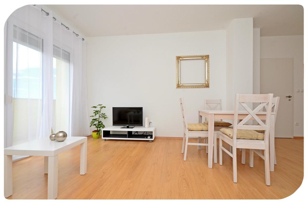 Aprtment Close To Center Apartmán